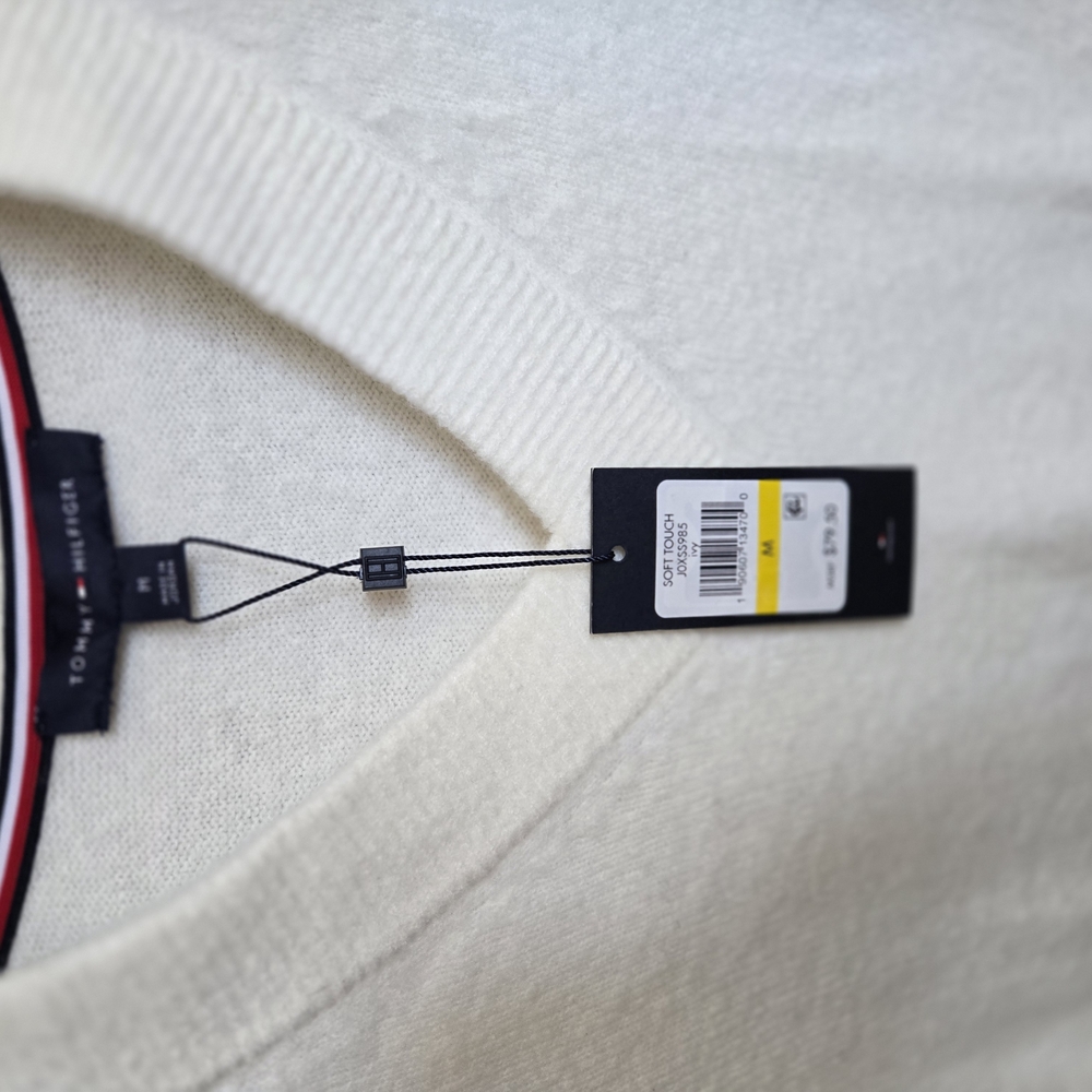 Tommy Hilfiger Men's Cream Sweater